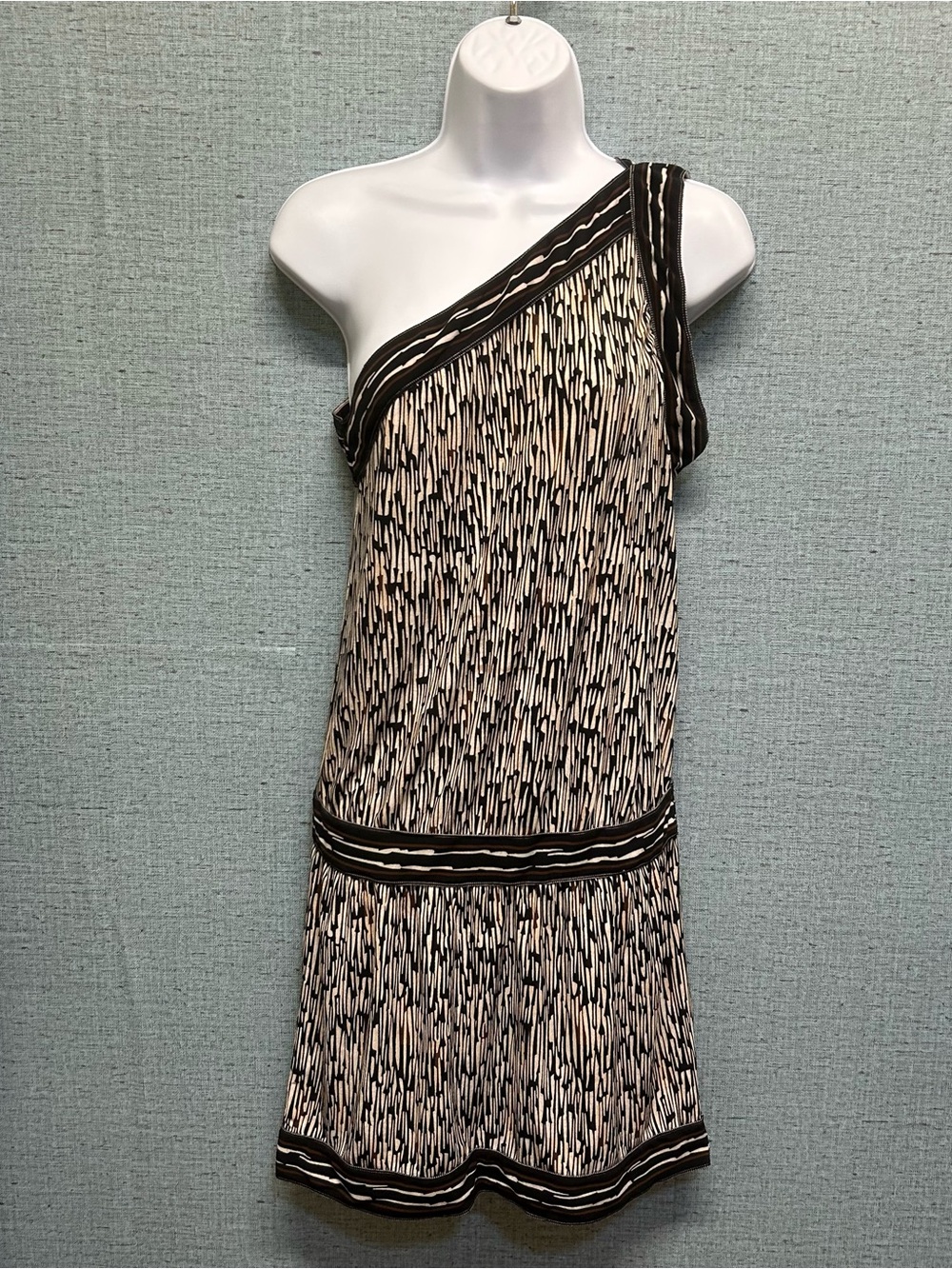 Studio M One Shoulder Printed Mini Dress - Size Medium